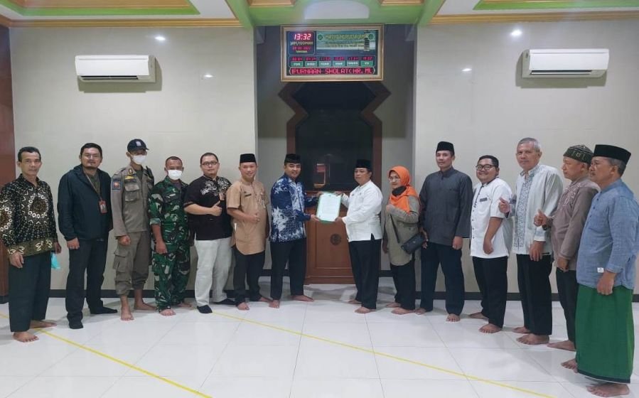 Masjid Nurussalam: Tempat Ibadah yang Menyatu dengan Kehidupan Warga Cilacap